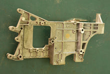 Charger l'image dans la galerie, 25 30 HP Yamaha starter bracket plate 6L2-85542-02-94 BRACKET, two stroke 1996-2009
