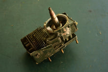 Charger l'image dans la galerie, 7.5 9.8 hp Gamefisher Cylinder block assembly FC525010 - SHORT BLOCK NLA, Mercury Force
