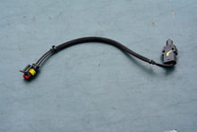 Load image into Gallery viewer, 200 225 250 hp Evinrude E-tec shift interupter sensor, brp two stroke
