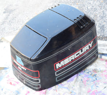Cargar imagen en el visor de la galería, 90 hp Mercury top cowl 822362-1, engine cover 65 75 hp two stroke
