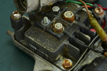 Cargar imagen en el visor de la galería, 90 hp Yamaha ignition coils, bracket plate, regulator-rectifier, relay, heat sensor, 90ETLF, 75 85 hp compatibility
