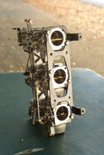 Charger l'image dans la galerie, sold ebay JULY 3rd-------90 hp yamaha 90etlf carb set #2, 6H1-14301 6H1-14302 6H1-14303, two stroke
