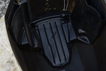 Load image into Gallery viewer, BF 135 150 hp Honda 63100-ZY6-030ZA COVER ASSY., ENGINE, top cowl 115 hp compatible
