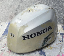 Load image into Gallery viewer, BF 135 150 hp Honda 63100-ZY6-030ZA COVER ASSY., ENGINE, top cowl 115 hp compatible
