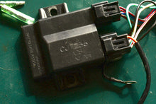 Cargar imagen en el visor de la galería, MFS 9.8 hp Tohatsu Nissan CDI electrical bundle MFS9.8A3 2006, RECTIFIER, PULSER COIL/gear counter, 3 -  EXCITER COIL,  IGNIT
