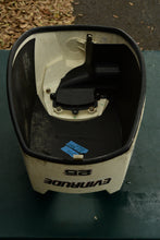 Cargar imagen en el visor de la galería, 25 30 hp Evinrude E-tec top engine cover cowl 285824 0285824 two stroke BRP
