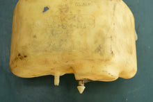 Cargar imagen en el visor de la galería, F 4 &amp; 6 hp Yamaha 6EE-F4111-11-00 TANK, FUEL, 6BX-24610-10-00 FUEL CAP, 2014 &amp; later
