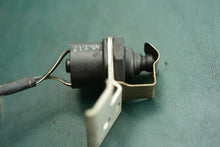 Cargar imagen en el visor de la galería, BF 40 45 50 hp Honda NEUTRAL Safety SWITCH 35600-ZV5-003 Superseded by 04304-ZW9-010
