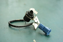 Cargar imagen en el visor de la galería, BF 40 45 50 hp Honda NEUTRAL Safety SWITCH 35600-ZV5-003 Superseded by 04304-ZW9-010
