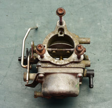 Charger l'image dans la galerie, DT 25 28 hp Suzuki carburetor 13200-93413, 1981 two stroke / cylinder
