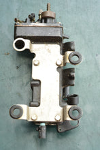 Cargar imagen en el visor de la galería, 150 175 hp Johnson Evinrude Fuel Reservoir 0438934 438934 97-98
