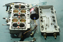 Cargar imagen en el visor de la galería, 150 175 200 hp Mercury EFI throttle body 14817A11 14817A19 MANAGEMENT ASSEMBLY Fuel, 6 - 18715 INJECTOR Fuel, two stroke
