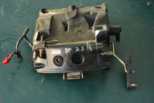 Charger l'image dans la galerie, DF 25 hp Suzuki Front Panel 61831-95J00-0EP nla, 19141-95J00 THROTTLE Cam linkage Four Stroke twin v Outboard
