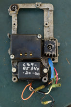 Charger l'image dans la galerie, 40 25 30 hp Yamaha 689-85540-20-00 CDI Contol Unit, 6R6-85542-00-94 BRACKET, 6A0-81916-00-00 COVER, TERMINAL two stroke outba
