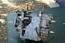 Cargar imagen en el visor de la galería, 40 50 hp Yamaha CRANK CYLINDER ASSEMBLY powerhead 6r6-w0090-01 4d, two stroke
