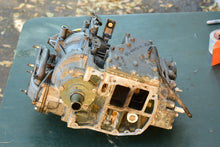 Cargar imagen en el visor de la galería, 40 50 hp Yamaha CRANK CYLINDER ASSEMBLY powerhead 6r6-w0090-01 4d, two stroke

