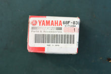 Charger l'image dans la galerie, 150 175 200 hp Yamaha 68F-83688-00 map sensor OEM hpdi two stroke outboard
