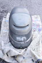 Cargar imagen en el visor de la galería, F 50 40 hp Yamaha engine cover 64J-42610-00-4D TOP COWLING ASSY four stroke 4 cylinder
