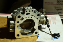 Load image into Gallery viewer, DF 60 70 hp Suzuki Throttle Body 13300-99e01 Four Stroke outboard motors
