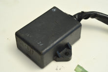 Cargar imagen en el visor de la galería, DT 8 9.9 hp Suzuki CDI Control Unit 32900-92D20 MODEL 89~97 f8t11671 two stroke
