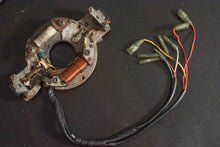 Cargar imagen en el visor de la galería, DT 8 9.9 hp Suzuki STATOR ASSY 32101-92D11 Manual Starter 89-97 NLA electrical two stroke 2 cylinder outboard motors
