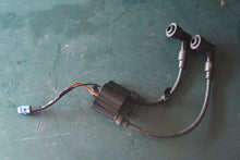 Charger l'image dans la galerie, DF 9.9B 15 20 HP Suzuki Ignition Coil F6T532 33410-89L11
