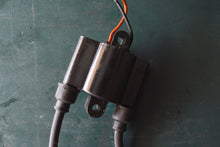 Charger l'image dans la galerie, DF 9.9B 15 20 HP Suzuki Ignition Coil F6T532 33410-89L11
