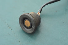 Load image into Gallery viewer, DT 115 140 HP Suzuki Oil Warning Switch Assy 37930-95612 Two Stroke EFI
