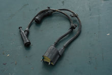 Cargar imagen en el visor de la galería, BF 90 HP Honda Ignition Coil Assy 30500-zw1-505, 75 HP - Four Stroke Outboard 1997-2005

