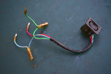 Charger l'image dans la galerie, 90 hp Mercury 856990 SWITCH ASSEMBLY bottom cowl OEM 25 - 300 hp Two Stroke
