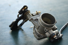 Cargar imagen en el visor de la galería, 25 HP 30 HP Tohatsu Nissan Throttle Body Assembly 3ad101001 - 2010 Four Stroke
