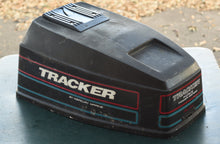 Load image into Gallery viewer, 40 HP Mercury Tracker Cowling 819748A 50 HP Compatible, Force Two Stroke 1995 - 99
