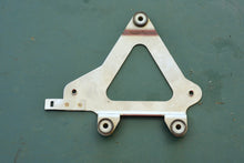Charger l'image dans la galerie, 25 - 30 HP Tohatsu Nissan ECU Bracket 3AC102040 - 2010 Four Stroke
