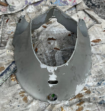 Charger l'image dans la galerie, BF 115 130 hp Honda 63711-zw5-000 lower cowl apron super# 63711-ZW5-010ZA
