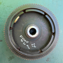 Charger l'image dans la galerie, 40 30 hp Mercury 8722A15 FLYWHEEL ELECTRIC 37-825149 Two Stroke 4 cylinder, 88755 RATCHET
