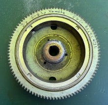 Cargar imagen en el visor de la galería, 8 hp Yamaha flywheel 6G1-85550-71 two stroke, also 6 hp
