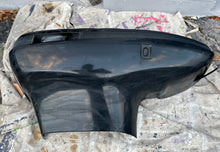 Cargar imagen en el visor de la galería, 200 225 250 hp Mercury Optimax 3.0 liter bottom cowl PORT 850302a1 STRBD 850302a1 side cover Two Stroke 113-850302a1 113-8503
