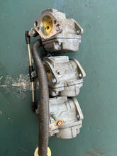 Cargar imagen en el visor de la galería, 50 40 hp Mercury CARBURETOR SET WME 93-1 93-2 93-3 824902T28 824902T29 824902T30 Two Stroke 3 cylinder
