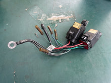 Charger l'image dans la galerie, 50 hp Mercury 826802A9 HARNESS trim electrical, 2 - TRIM RELAY 882751A1 two stroke OEM  25 30 40 hp
