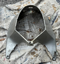 Charger l'image dans la galerie, BF 115 130 hp Honda 63711-zw5-000 lower cowl apron super# 63711-ZW5-010ZA
