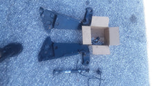 Load image into Gallery viewer, Mercury mariner 150, 175, 200 2.5 liter cowling sets, top cowl w side covers
