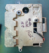 Load image into Gallery viewer, 40 30 hp Mercury 187581 BOX Electrical cdi switchbox Two Stroke 4 cylinder
