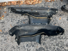 Load image into Gallery viewer, 250 225 200 hp Mercury bottom cowl 4009-818447 strbd 818447A2 4009-818448 818448A2 PORT lower side cover Two Stroke
