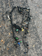 Charger l'image dans la galerie, 1 sold local mar2026—-BF 135 150 hp Honda 32100-ZY5-030 MAIN WIRE HARNESS ASSY | Use from Frame SN 1200962 BF135a
