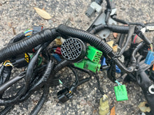 Charger l'image dans la galerie, 1 sold local mar2026—-BF 135 150 hp Honda 32100-ZY5-030 MAIN WIRE HARNESS ASSY | Use from Frame SN 1200962 BF135a
